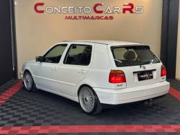 VOLKSWAGEN - GOLF - 2004/1997 - Branca - R$ 33.900,00