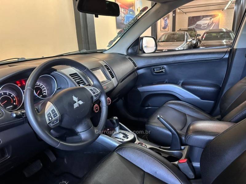 MITSUBISHI - OUTLANDER - 2011/2012 - Cinza - R$ 65.900,00