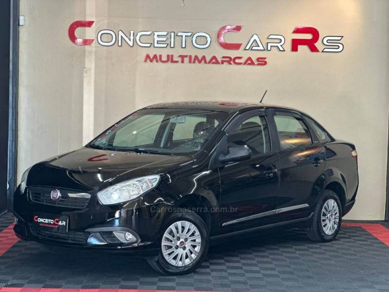 FIAT - GRAND SIENA - 2013/2014 - Preta - R$ 38.900,00
