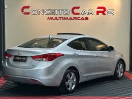 HYUNDAI - ELANTRA - 2013/2014 - Prata - R$ 71.900,00