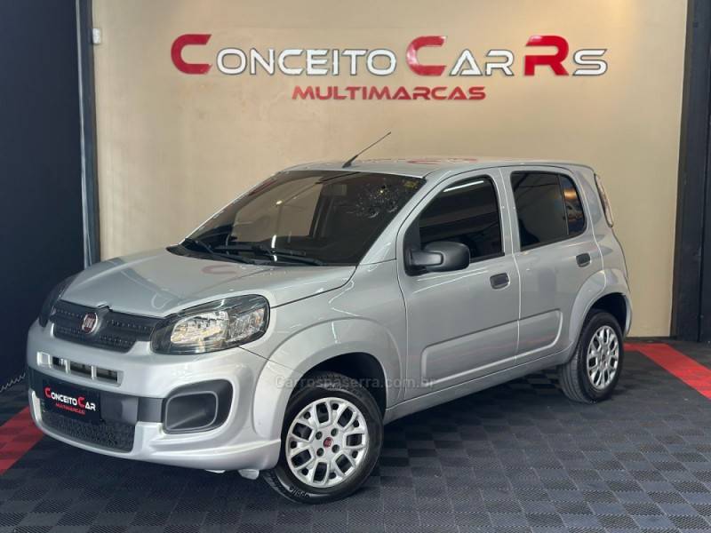 FIAT - UNO - 2021/2021 - Prata - R$ 51.900,00